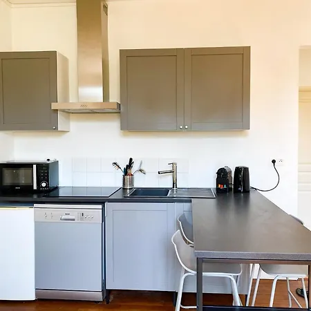 Le Cocon Citadin, Terrasse Couverte, Gare Wifi *