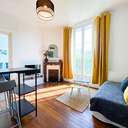 Le Cocon Citadin, Terrasse Couverte, Gare Wifi Lejlighed Vernon (Eure)